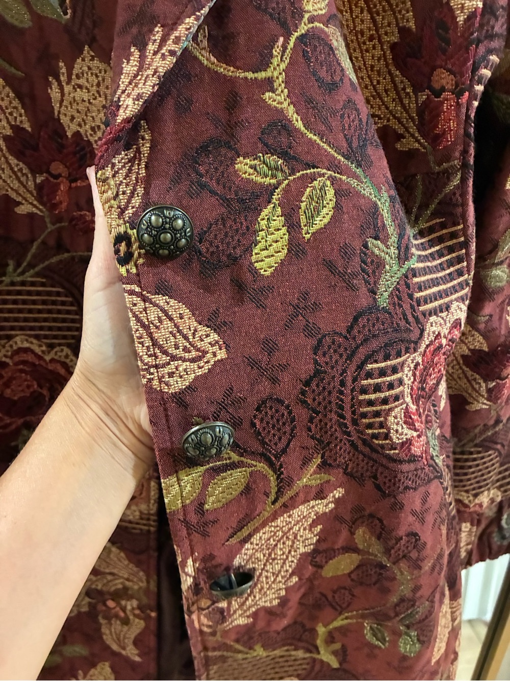 CABI Jacobean Tapestry Coat Floral Brocade Burgundy Pockets - Picture 4 of 6